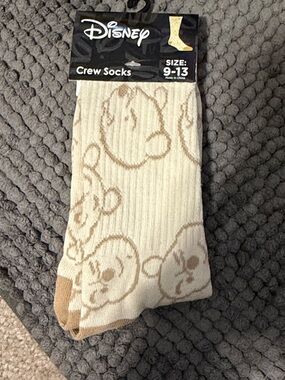 Disney Winnie the Pooh Cream & Tan Crew Socks